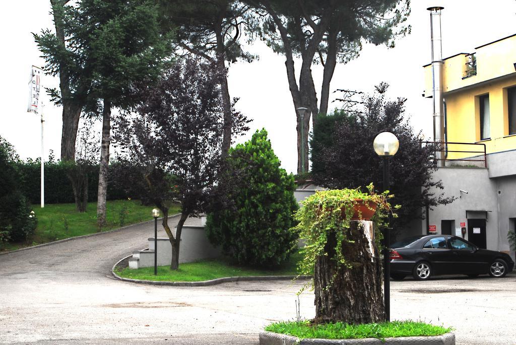 Hotel Ebe San Piero a Sieve Bagian luar foto