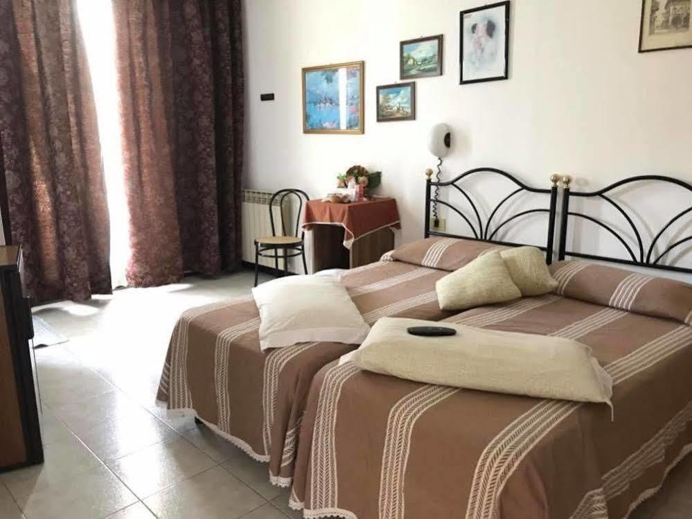 Hotel Ebe San Piero a Sieve Bagian luar foto